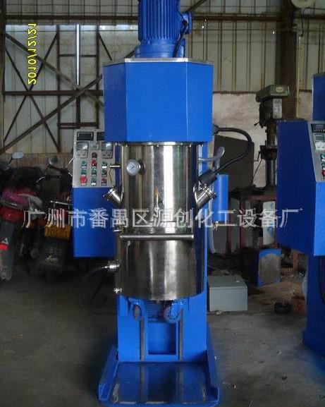 使用行星真空搅拌机需要注意什么？